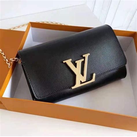 bolsa baguete louis vuitton|louis vuitton catalogue with prices.